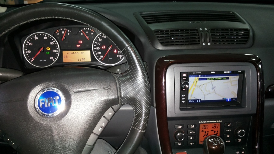 Fiat Croma.jpg